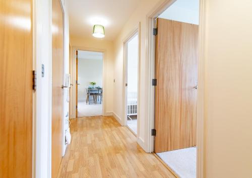 Two-bed Luxury Apartment B12LS by LiveComfortably, Birmingham (fotografie 6)