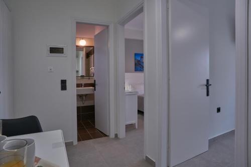 Fiona Apartments Roda Corfu