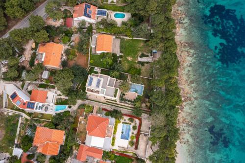 Villa with Private Pool image 8