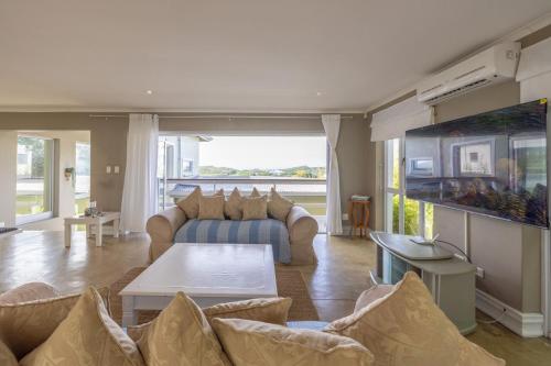 19 on Beaufort & 41 Ocean Ave - The Willes - Emerald view - Kenton-on-Sea in 肯頓海