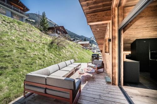 Chalet Jolimont Châtel - by EMERALD STAY - image 4