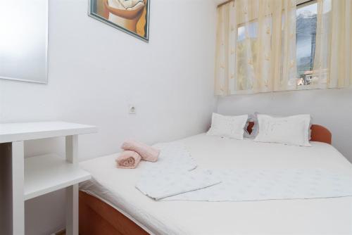 Apartment JoviZ - 20m from the sea - image 2