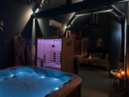 Spa, Add'Or, Suite et Spa in Beugny