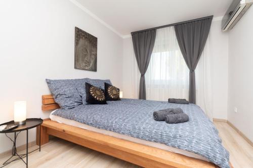 Becky Apartman in Mánfa