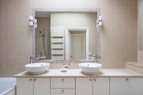 Veeve - The Kensington Townhouse - image 10
