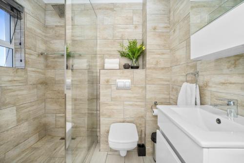 Balmoral Heights 20 - image 11