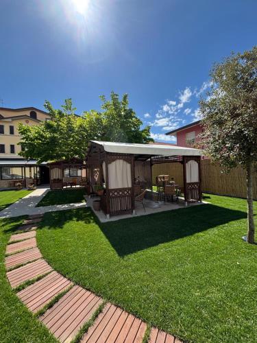 Hotel Virginia – Marina di Massa, WI
