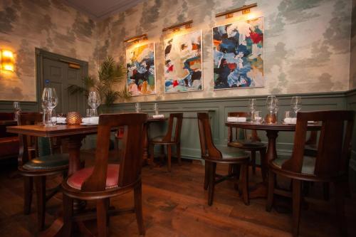 676389245 Hotel Indigo - Bath by IHG