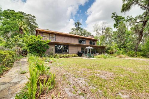 Lakefront Apt with Canoes in Inverness! in Inverness (Florida)