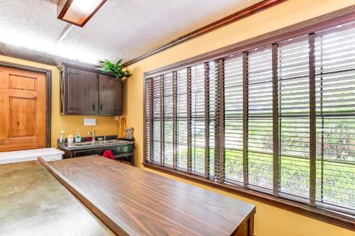 Lakefront Apt with Canoes in Inverness! in Inverness (Florida)