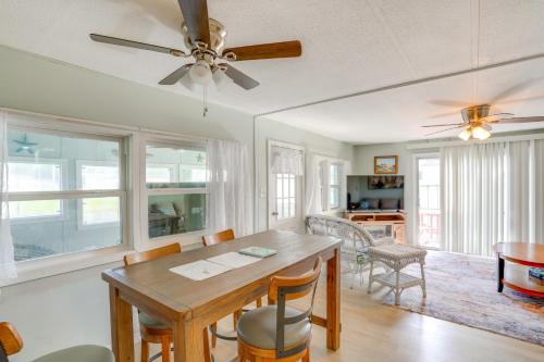 Boat and Fish Canal-Front Home on River in Okeechobee