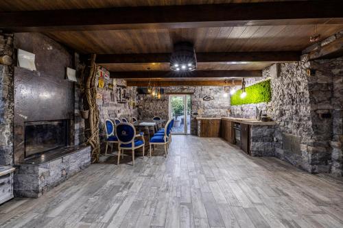 Iekārtas, K10 Luxury Villa, Pool, Private Spa, Gym & Garden, Como in Lipomo