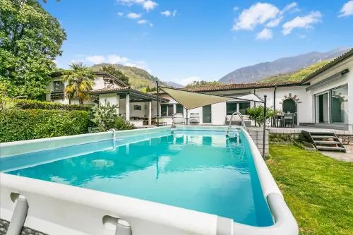 La Rotonda Villa with Pool and Jacuzzi in Maroggia, Schweiz