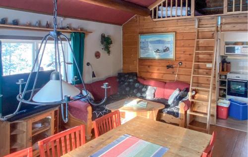 Four-Bedroom Holiday Home