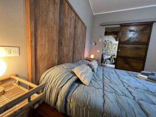 1 king bed, 1 twin bed
