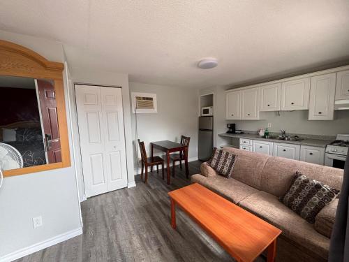 Lakeshore Suites Room Type - Cottage