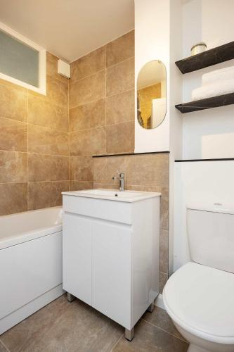 Veeve - The Camden Canal Apartment - main image
