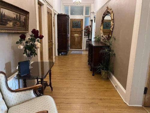 Wonderful 3 Bed West End Flat, Glasgow (photo 8)
