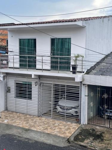Ane, Belém
