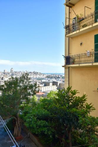 La Casa sulla Mattonata accogliente appartamento su una tipica creuza genovese con splendida vista e a pochi passi dalla Stazione Principe