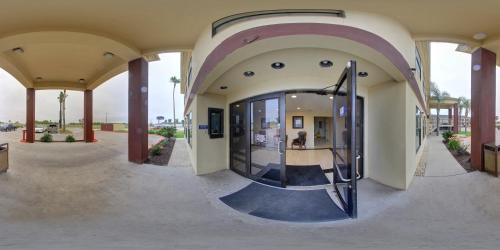 Faciliteter, Deluxe Inn And Suites in Raymondville (TX)