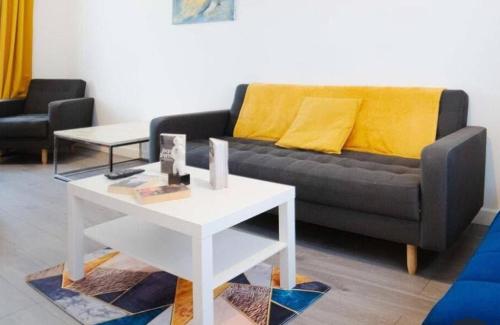 Coolfin House - 3 bedroom Near Excel & Custom House Station London gîte à louer ibis excel