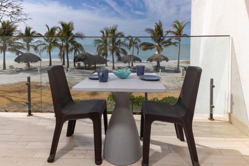 Sanctuary Ocean Front by Playa Caracol Resorts in Punta Chame