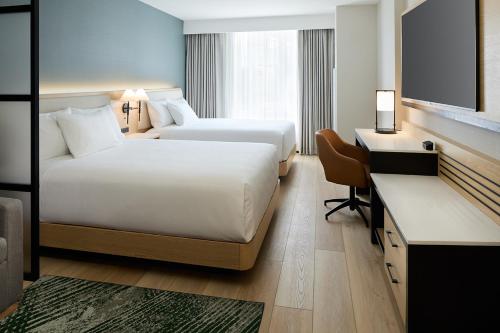 Hyatt Place Montreal Airport near สนามบินนานาชาติมอนทรีออล ไพร์รี เอลเลียต ทรูโด