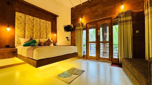 Deluxe Triple Room with Nature View room in Palmyra Nature Resort Sigiriya