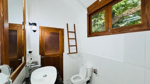 Deluxe Triple Room with Nature View image 2