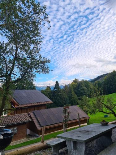 Létesítmények, Completely Open Barn-Nature Höllhof Adventure with panoramic view outdoor -near Lucerne (Completely Open Barn-Nature Hollhof Adventure with panoramic view outdoor -near Lucerne) in Kriens