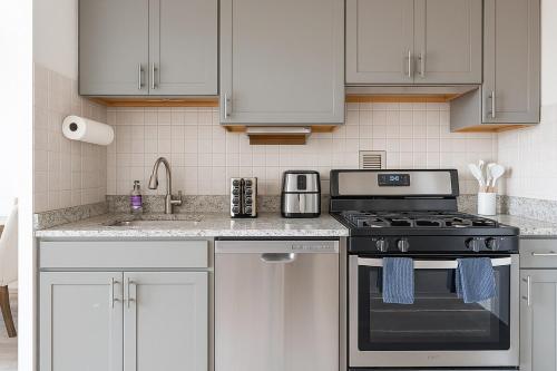 Downtown Hartford Condo - Bushnell Park with Parking in Hartford, USA