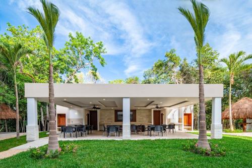 2 bed 2 bath at Selva Escondida in Puerto Morelos, Puerto Morelos (photo 4)
