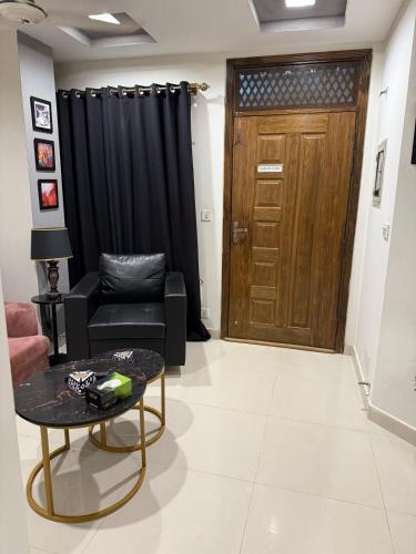 Elite 2-Bed Executive Residence - image 10