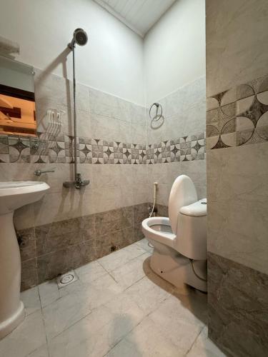 Elite 2-Bed Executive Residence - image 13
