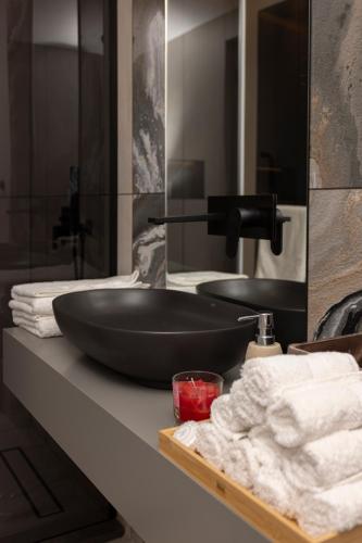Luxurious in Abdoun Tower at 11th Floor - image 11