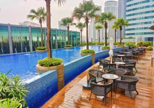 Soho Suites KLCC by Comfort Suites Kuala Lumpur - image 13