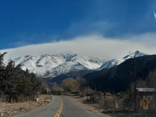 Nas proximidades, Casa en plena cordillera de los andes in El Salto (Mendoza)