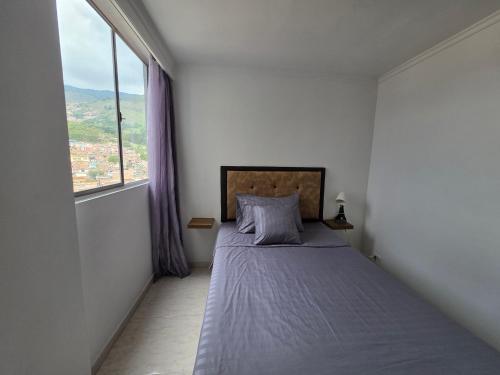Apartamento vistas lindas cerca centro, Медельин (фото 7)