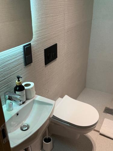 Lovely two bedroom in the Old Town, Riga (Foto 8)