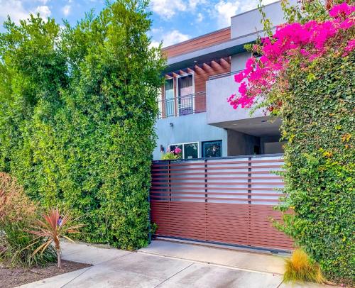 Luxury Living in West Hollywood Modern 3BR Home w Pool & Hot tub, Los Angeles (fotografie 8)
