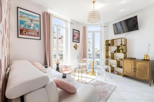Dotări, VIP - Lovely studio for 2 people 5 minutes from Palais des Festivals in Prado Republique