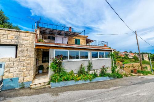 Apartment New - Splitska