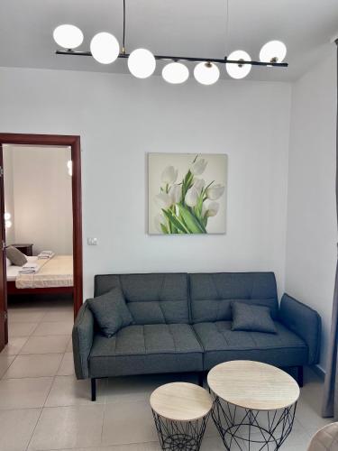 Apartments Sirena - Modern stay with free parking - image 2