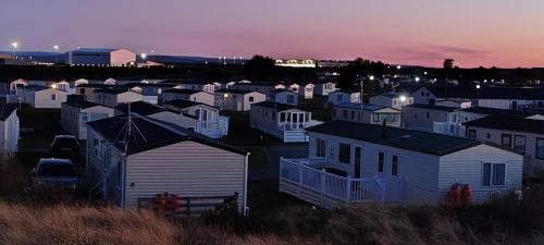 Eagle's Den Caravan Holiday Retreat in ลอสซีเมาธ์