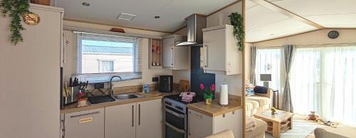 Eagle's Den Caravan Holiday Retreat in ลอสซีเมาธ์