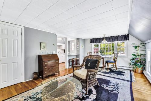 Queen Suite