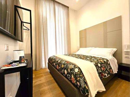 Double Room with Private Bathroom image 2