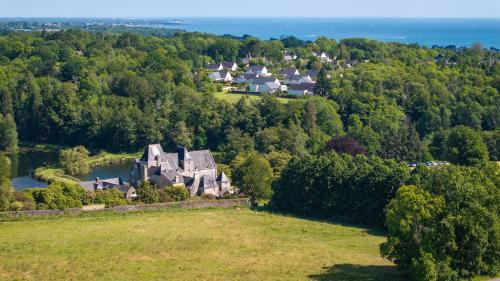 Manoir Du Stang - image 14