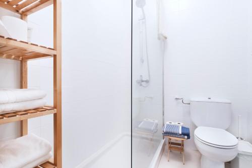 Three-Bedroom Apartment image 10
